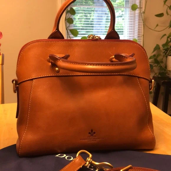 Dooney & Bourke Florentine Cameron Satchel - excellent condition - Picture 2 of 8